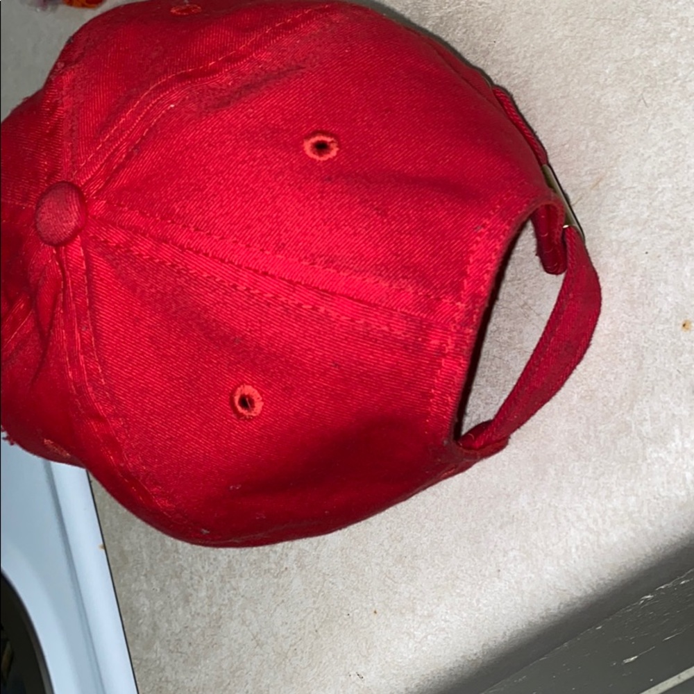 New hat - Picture 2 of 3